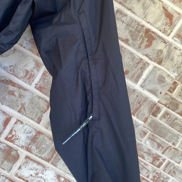 Reebok Black Half Zip Hooded Windbreaker - Picture 3 of 11